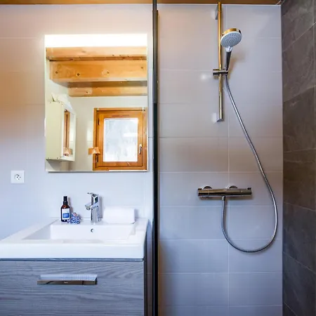 Beugeant - Happy Alpesi faház *